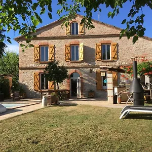  Hébergement de vacances La Ferme Aux Portes De Montauban - Avec Piscine France